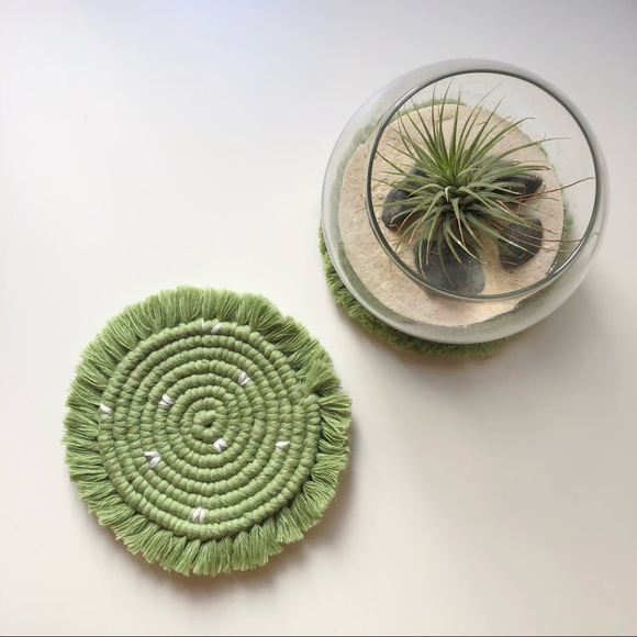 ✨HANDMADE✨ macrame cactus coaster - Picture 1 of 7
